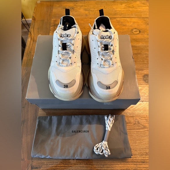 Balenciaga TripleS Sneakers - Picture 1 of 6